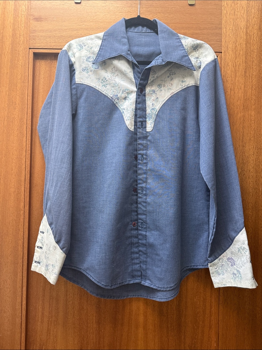 Vintage Blue Western-Style Women's Blouse with Cream Floral Yoke